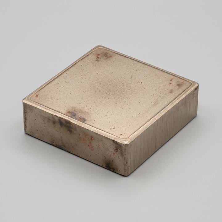 Rendered sample plate of Bi₆Ce₁₀CuSi