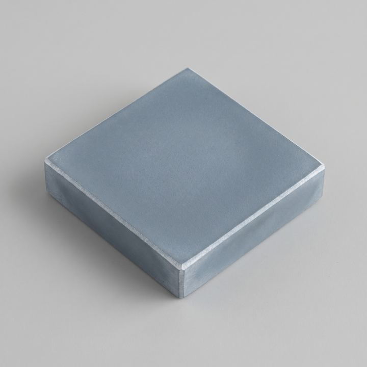 Rendered sample plate of Ca₁₂Mo₄O₃₆Si₈