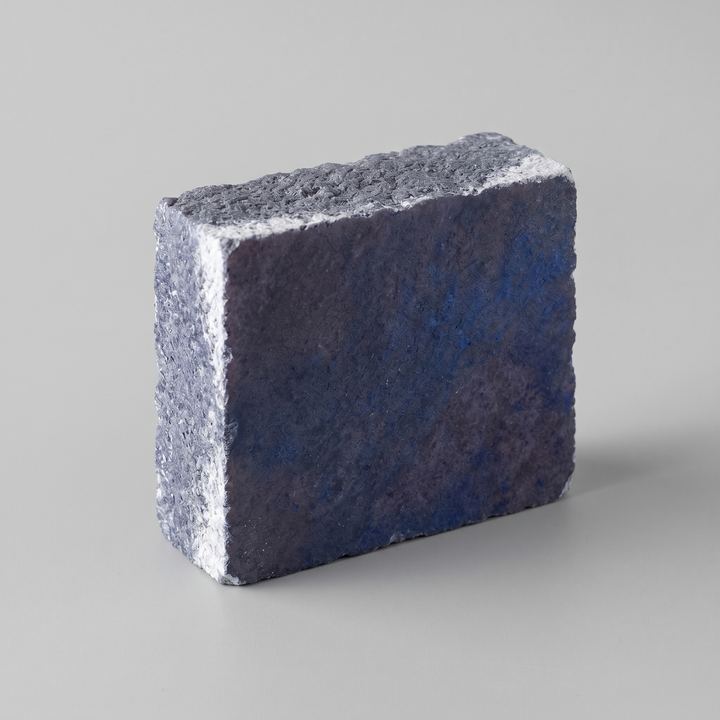 Rendered sample plate of Ca₄CoMn₃O₁₆Si₄