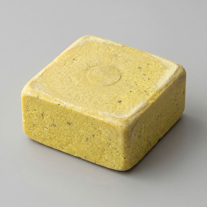 Rendered sample plate of Ca₆S₈Zr