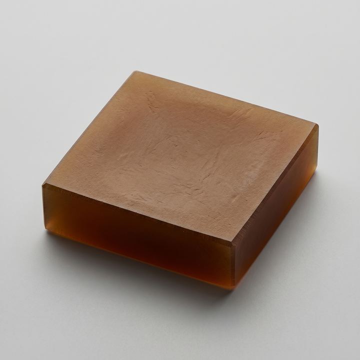 Rendered sample plate of Er₂Fe₂O₁₂Te₂