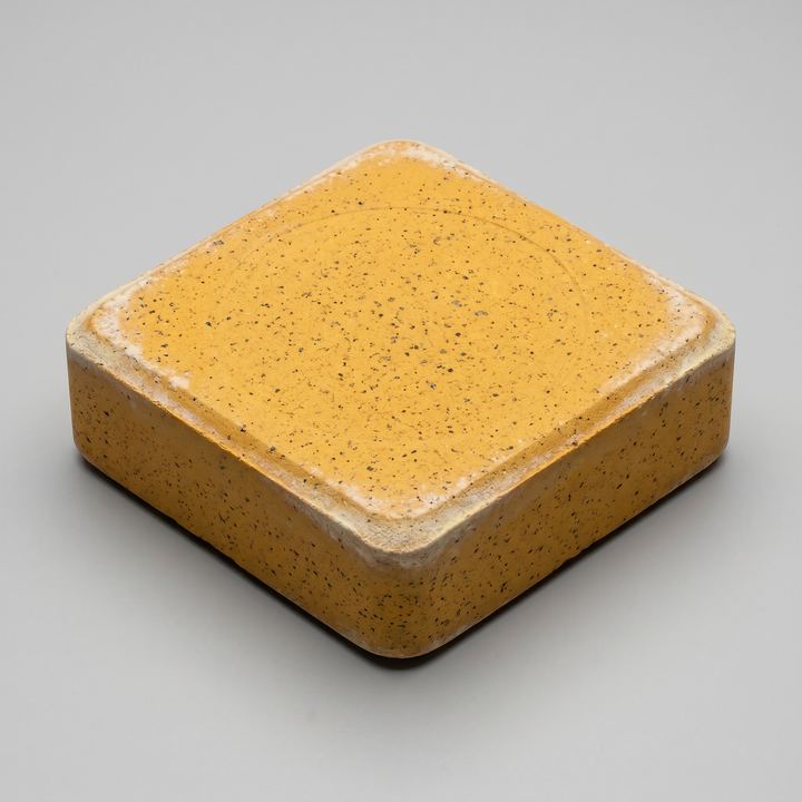 Rendered sample plate of Fe₈K₄₀S₃₂