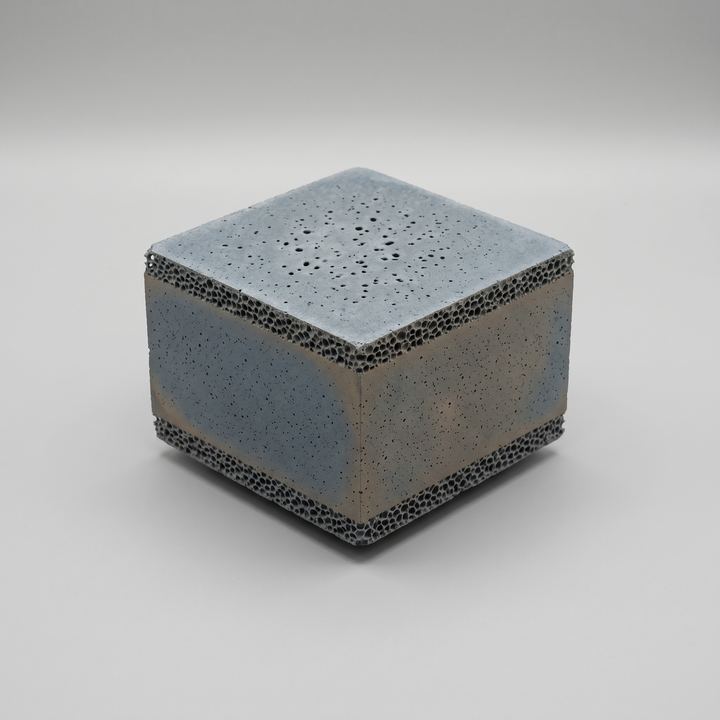 Rendered sample plate of O₂₄Sb₄Sn₄V₄