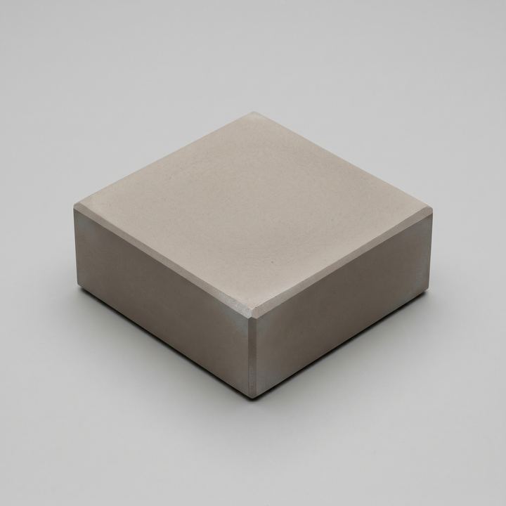 Rendered sample plate of O₄₈Sr₁₂Te₇WZn₁₂